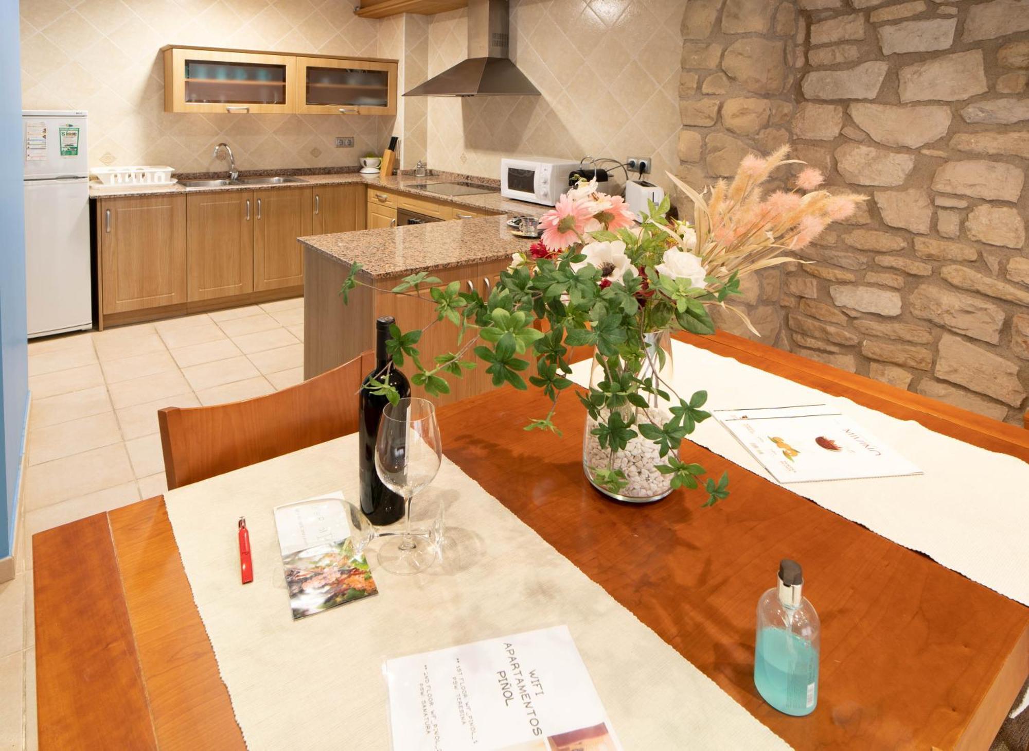 Enoturismo Celler Pinol Apartamento Batea Exterior foto